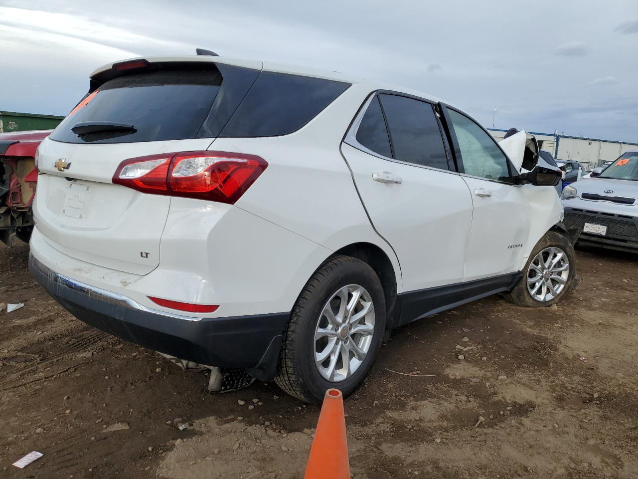 2019 Chevrolet Equinox VIN 2GNAXKEVXK6126951 Copart auction photo, front end damage thumbnail 3