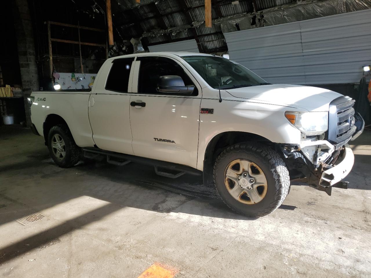 2013 Toyota Tundra VIN 5TFUW5F16DX308378 Copart auction photo, front end damage thumbnail 4