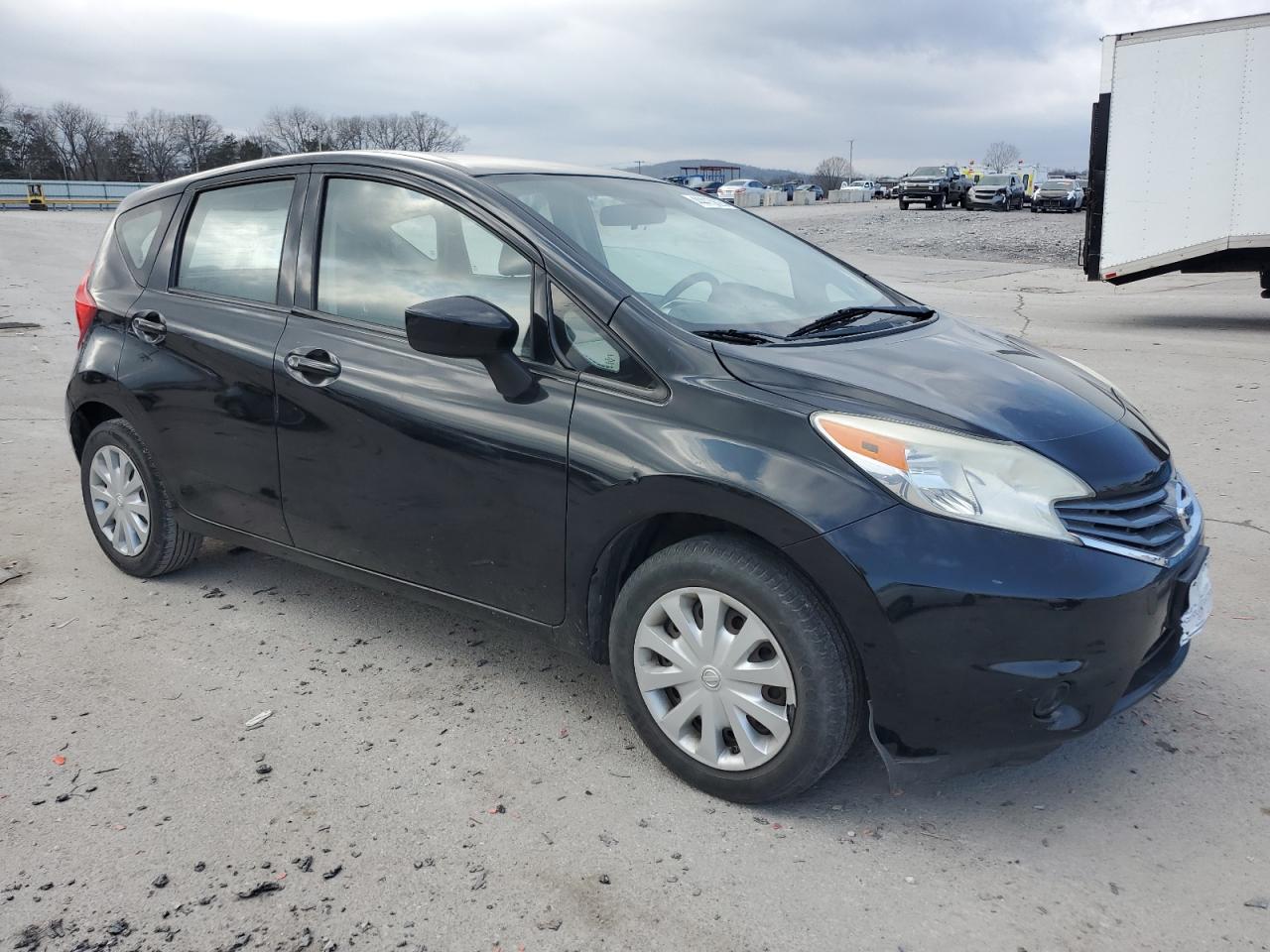 2015 Nissan Versa VIN 3N1CE2CP0FL403249 Copart auction photo, side / minor dent/scratches damage thumbnail 4