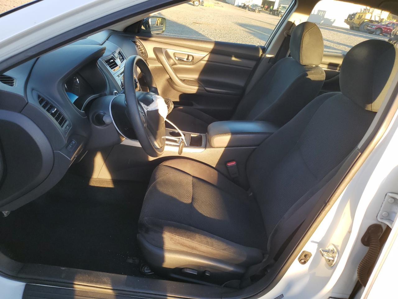 2015 Nissan Altima VIN 1N4AL3AP1FC485691 Copart auction photo, front end damage thumbnail 7