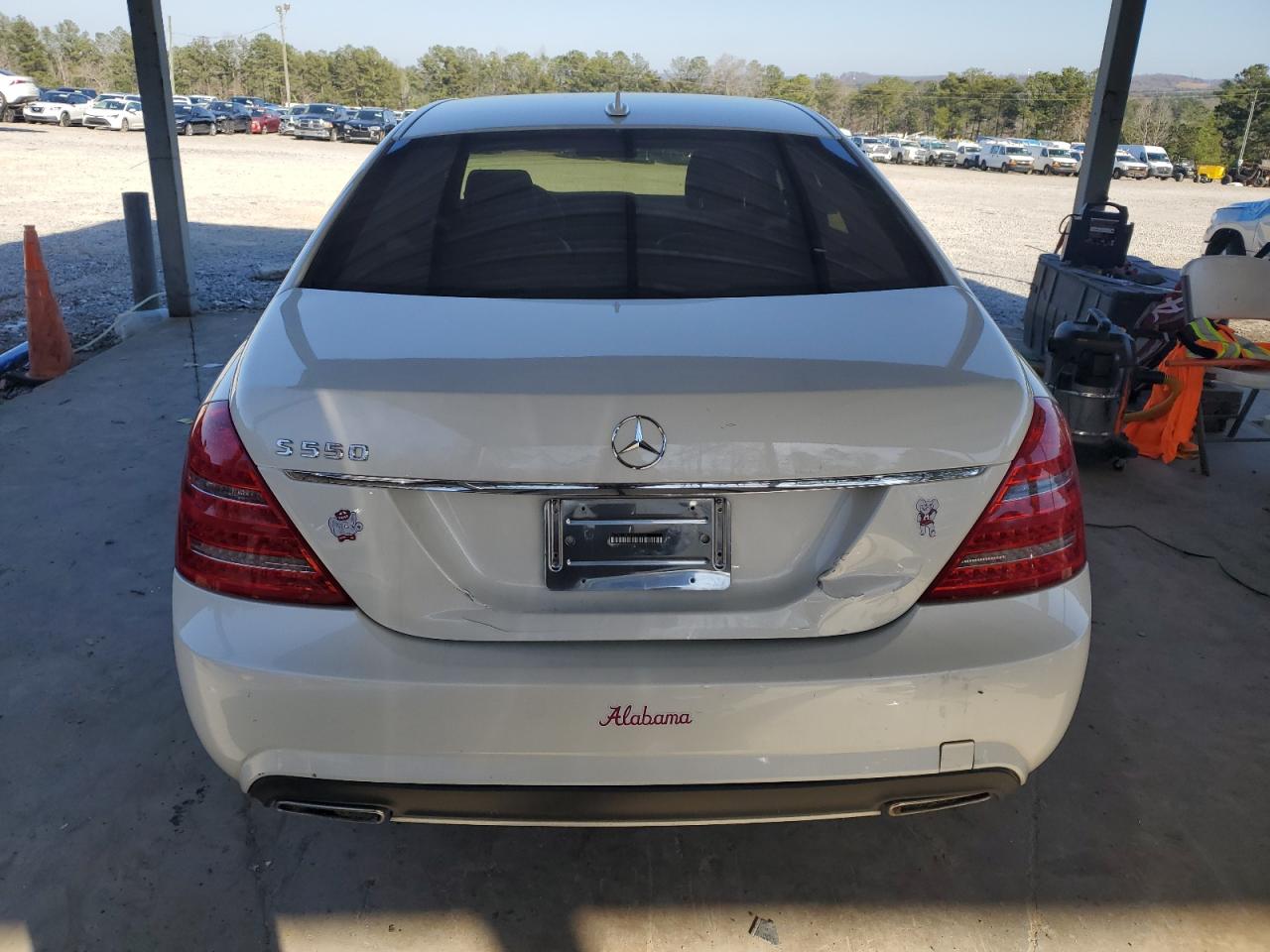 2011 Mercedes-Benz S-klasse VIN WDDNG7BBXBA370223 Copart auction photo, front end damage thumbnail 6