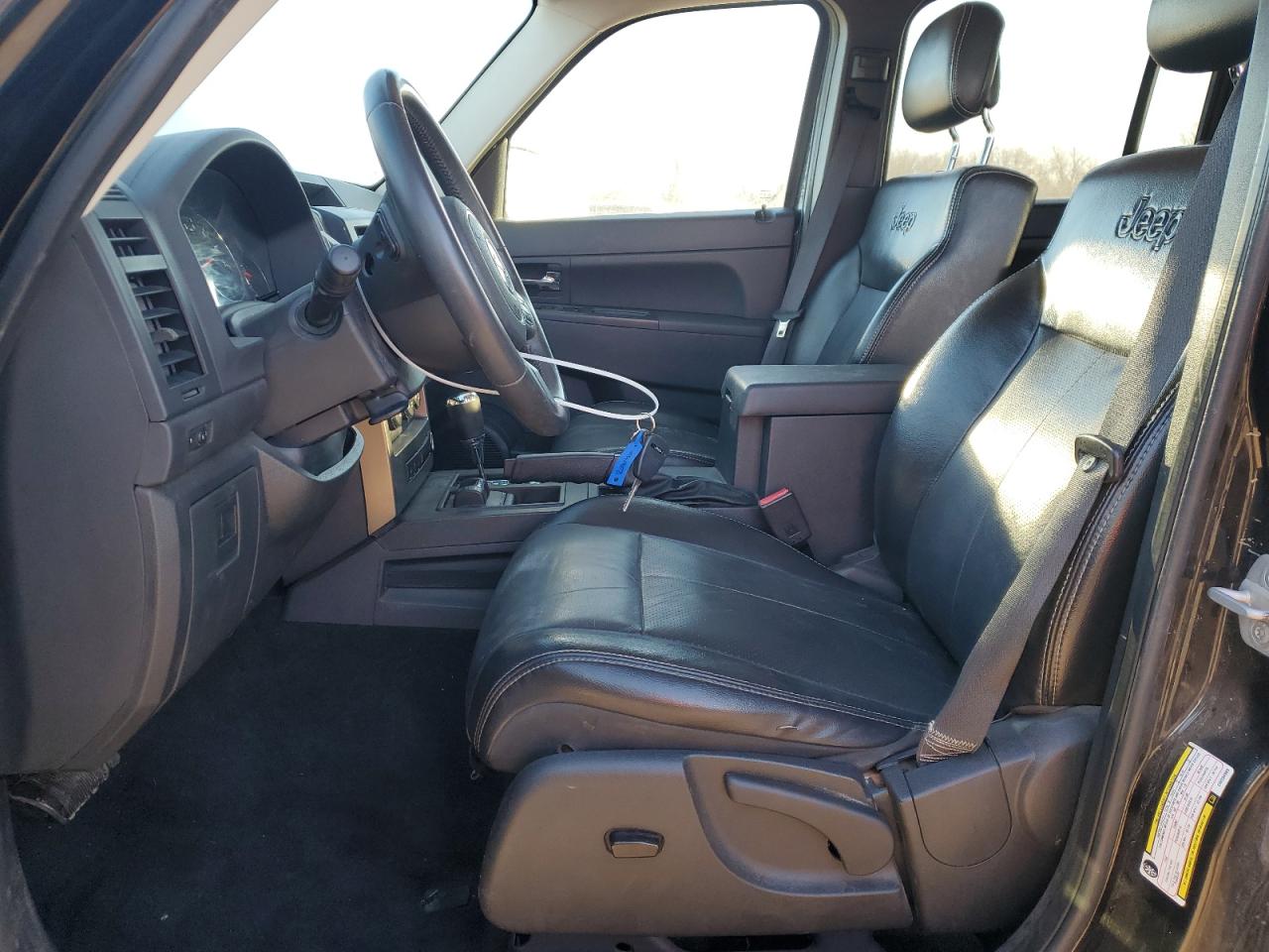 2012 Jeep Liberty (North America) VIN 1C4PJMAK8CW204999 Copart auction photo, front end / side damage thumbnail 7