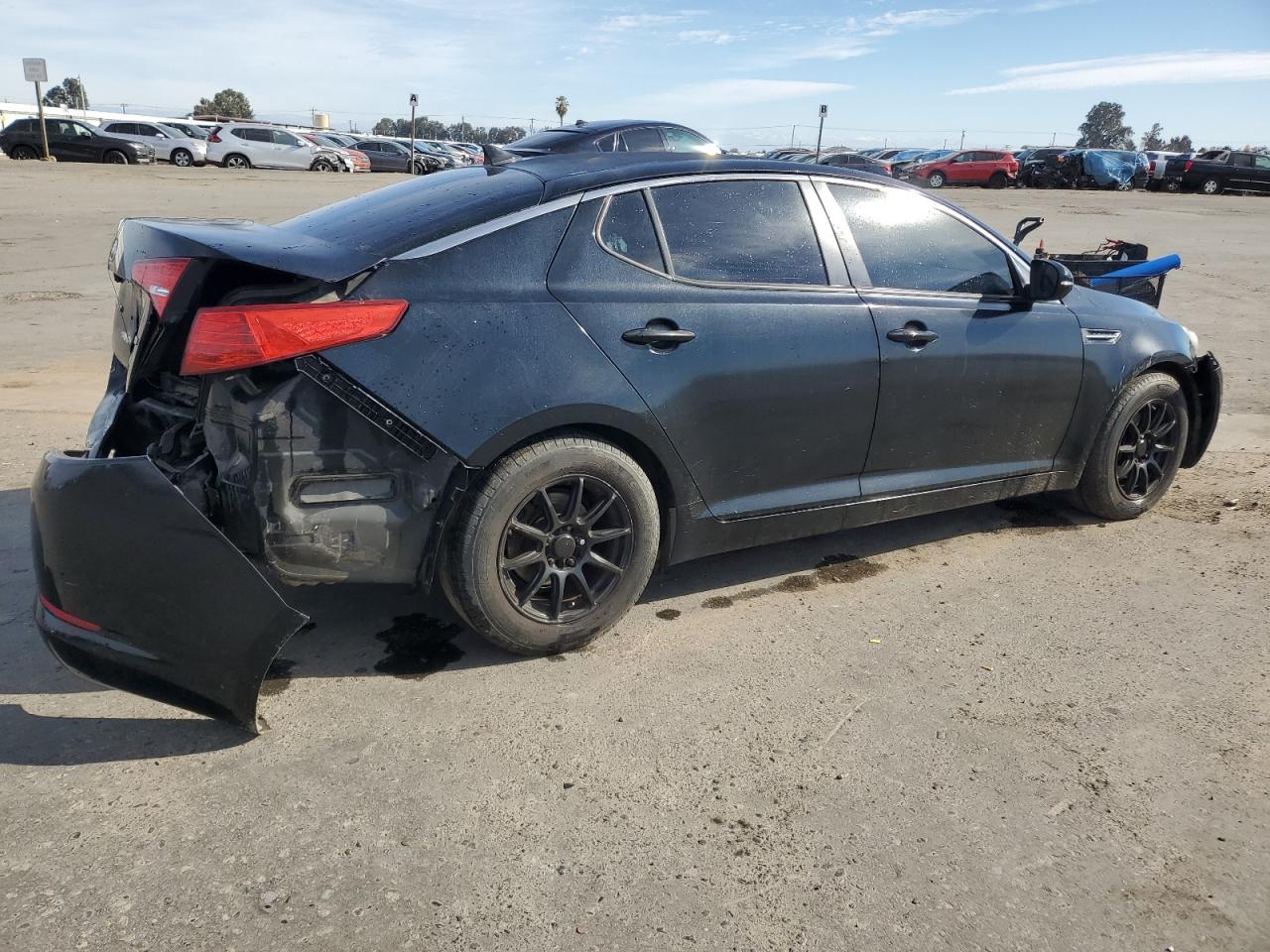 2011 KIA Optima VIN KNAGM4A77B5157713 Copart auction photo, rear end / front end damage thumbnail 3
