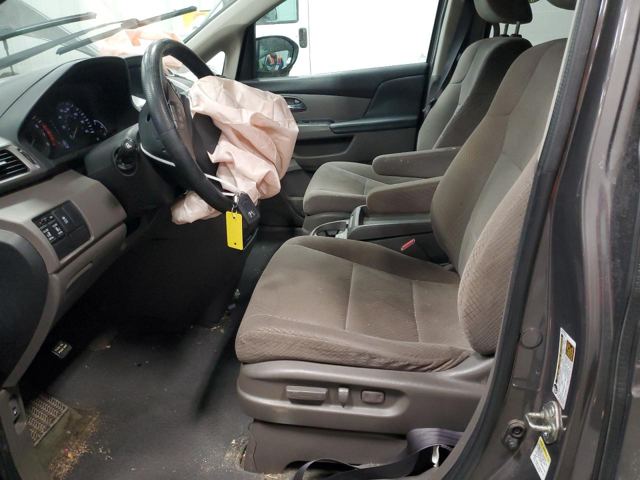 2016 Honda Odyssey VIN 5FNRL5H3XGB101259 Copart auction photo, front end damage thumbnail 7