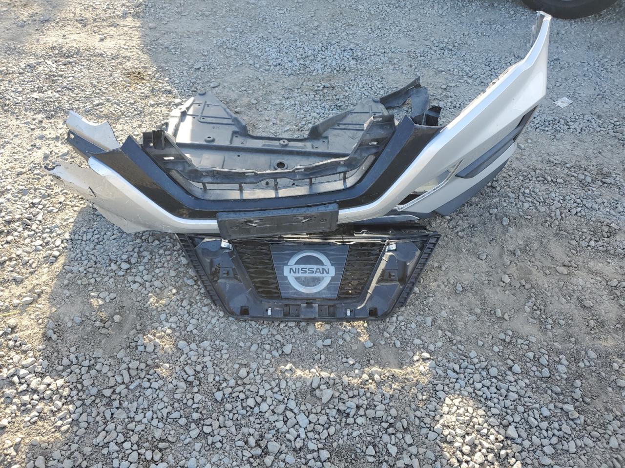 2017 Nissan Rogue VIN JN8AT2MT6HW151272 Copart auction photo, front end damage thumbnail 15