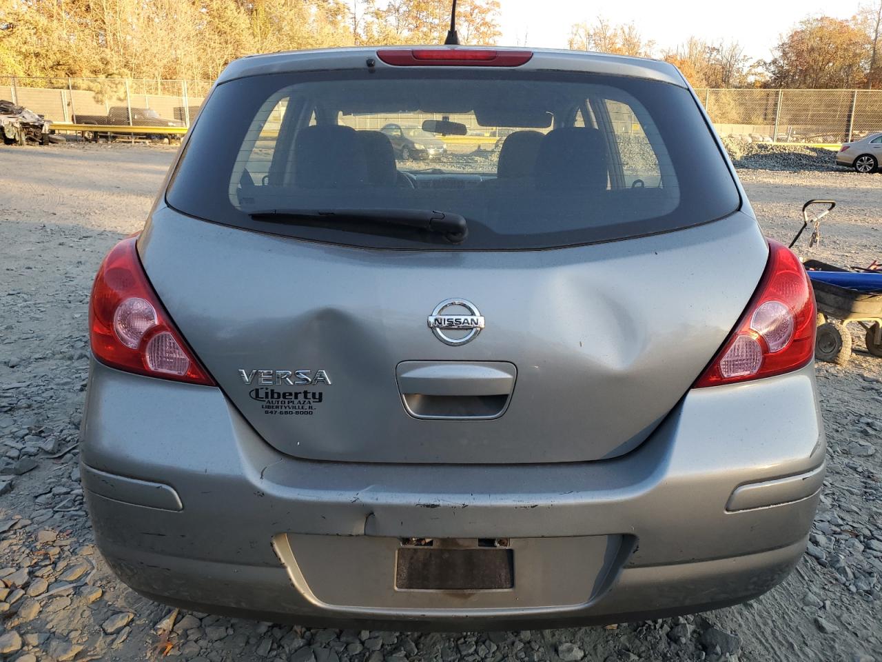 2011 Nissan Versa VIN 3N1BC1CP7BL493442 Copart auction photo, front end damage thumbnail 6