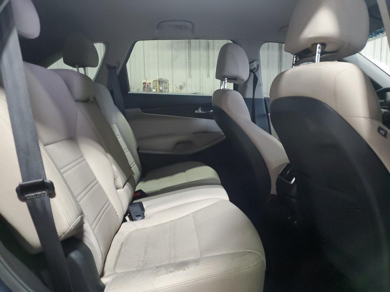 2017 KIA Sorento VIN 5XYPGDA54HG322061 Copart auction photo, front end damage thumbnail 11