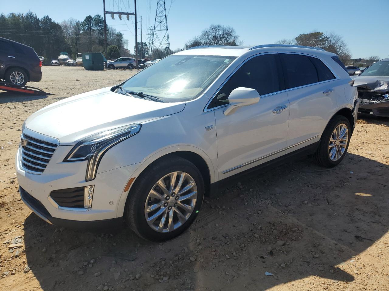 2019 Cadillac XT5 VIN 1GYKNGRS1KZ272153