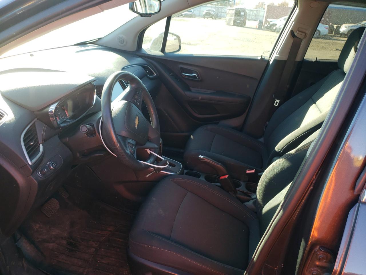 2017 Chevrolet Trax VIN 3GNCJPSB6HL225157 Copart auction photo, side / minor dent/scratches damage thumbnail 7
