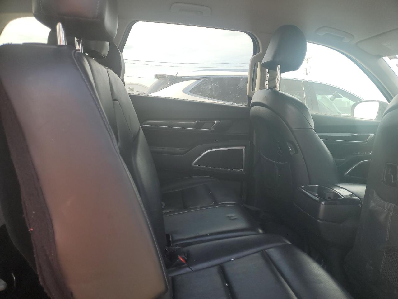 2020 KIA Telluride VIN 5XYP2DHC8LG006559 Copart auction photo, undercarriage damage thumbnail 11