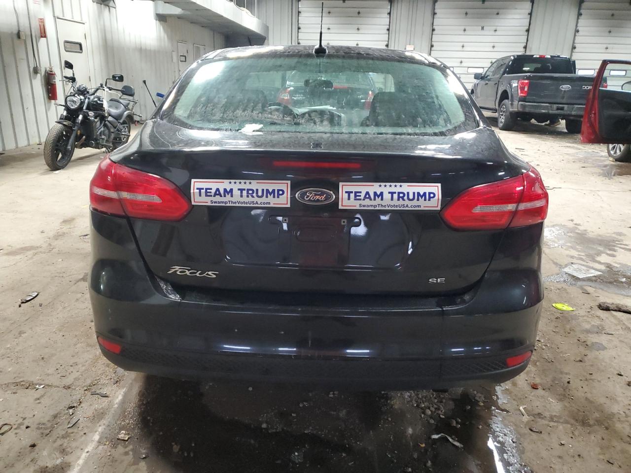 2017 Ford Focus VIN 1FADP3F29HL270156 Copart auction photo, all over damage thumbnail 6