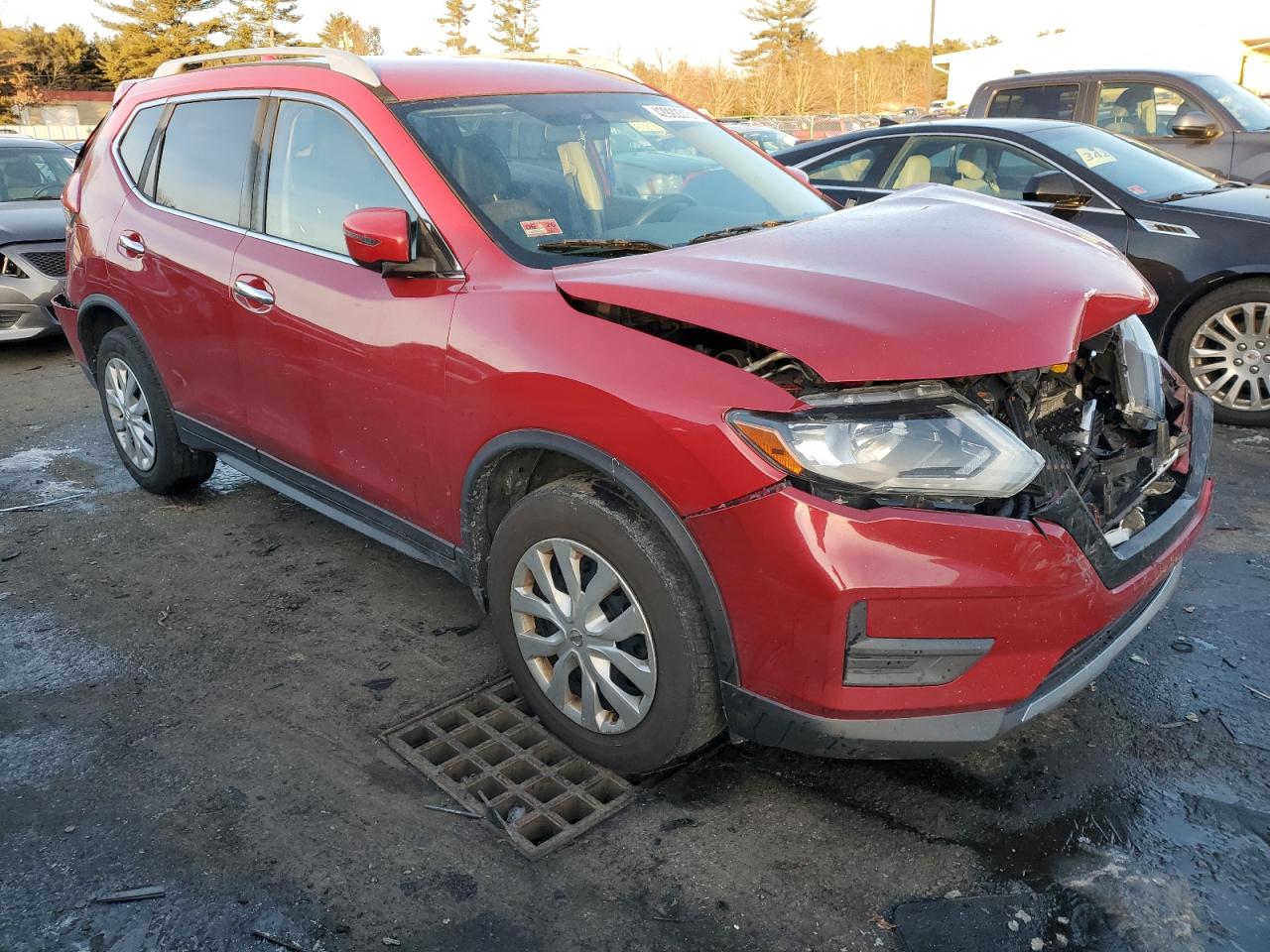 2017 Nissan Rogue VIN JN8AT2MV1HW258280 Copart auction photo, front end / rear end damage thumbnail 4