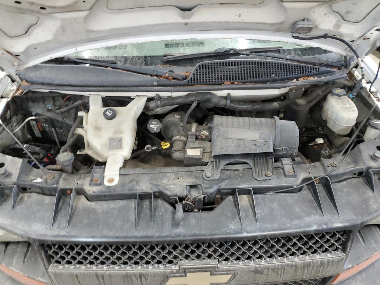 2013 Chevrolet Express VIN 1GCWGFFA6D1164460 Copart auction photo, minor dent/scratches damage thumbnail 11