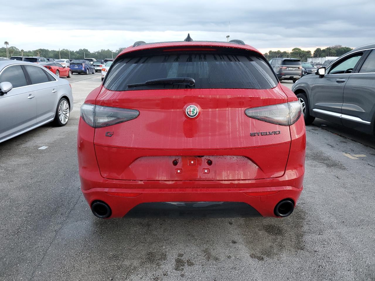 2020 Alfa Romeo Stelvio VIN ZASPAKBN1L7C95824 Copart auction photo, water/flood damage thumbnail 6