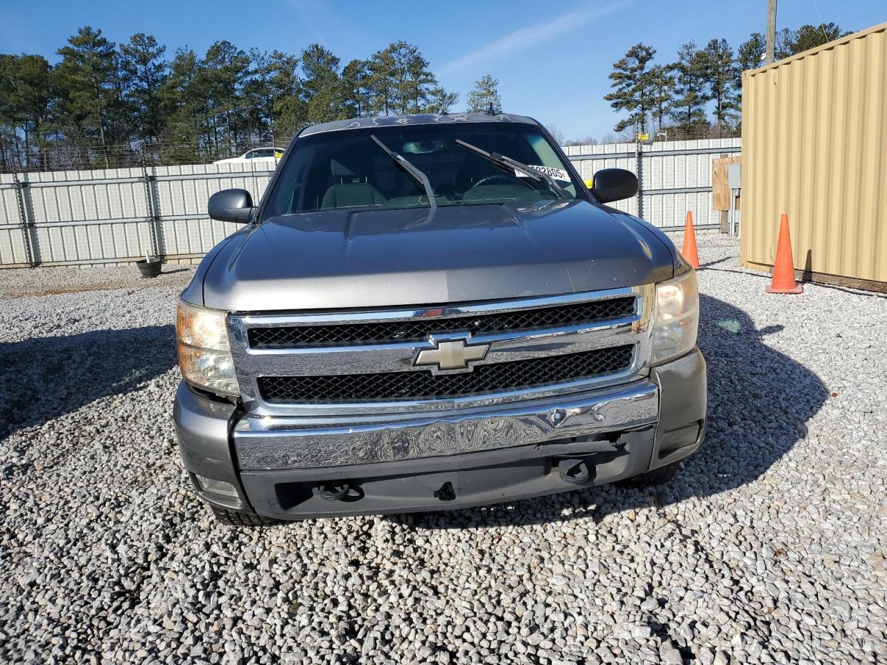 2007 Chevrolet Silverado VIN 2GCEC19J771620258 Copart auction photo, rear end / front end damage thumbnail 5