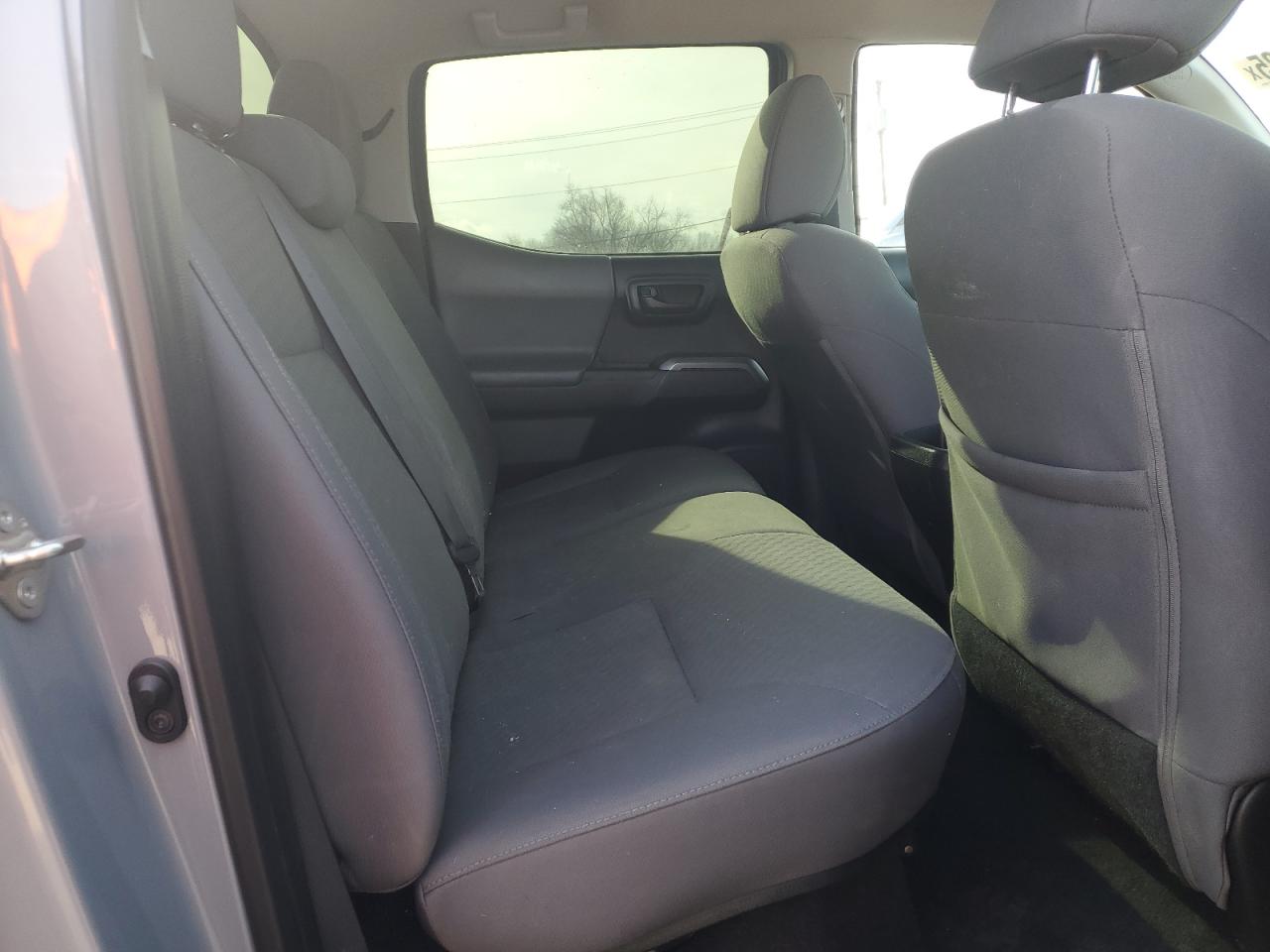 2020 Toyota Tacoma VIN 5TFAX5GNXLX169713 Copart auction photo, mechanical / undercarriage damage thumbnail 10