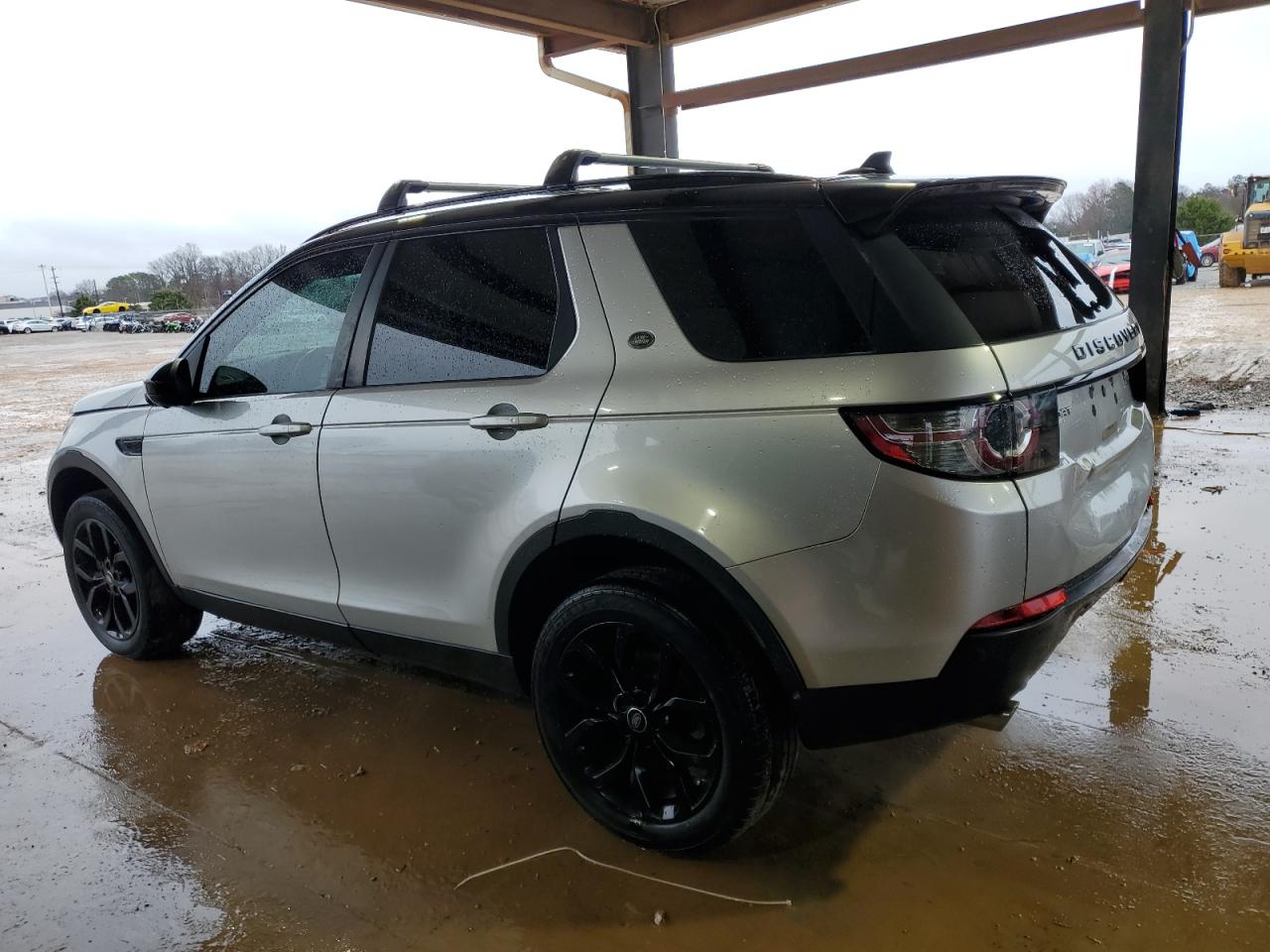 2016 Land Rover Discovery VIN SALCR2BG5GH586868 Copart auction photo, rear end / front end damage thumbnail 2