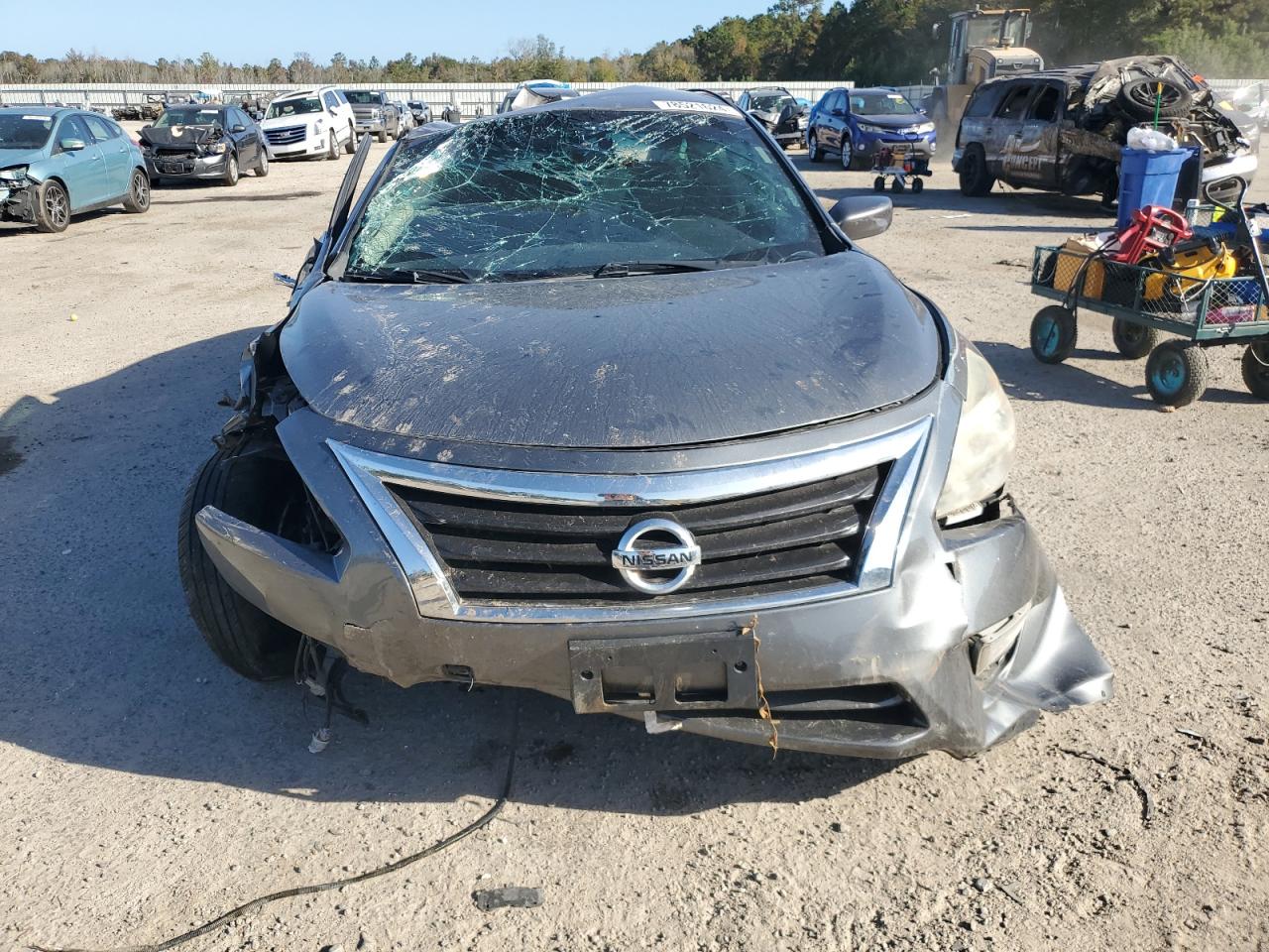 2015 Nissan Altima VIN 1N4AL3AP1FC498120 Copart auction photo, rollover damage thumbnail 5