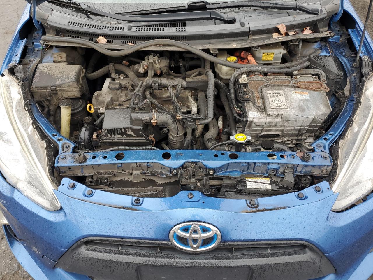 2015 Toyota Prius VIN JTDKDTB37F1579240 Copart auction photo, all over / front end damage thumbnail 11