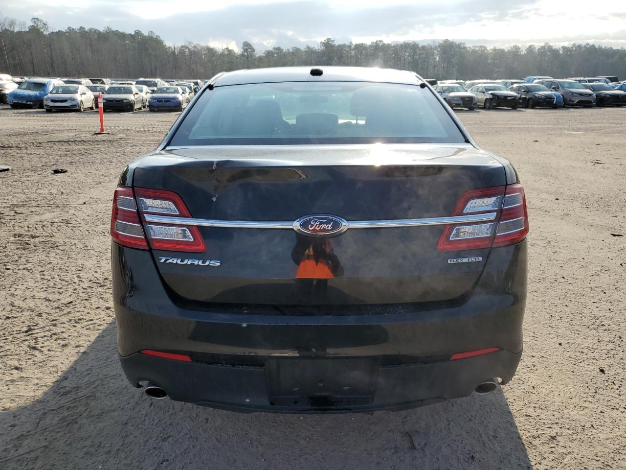 2016 Ford Taurus VIN 1FAHP2D87GG150835 Copart auction photo, front end damage thumbnail 6