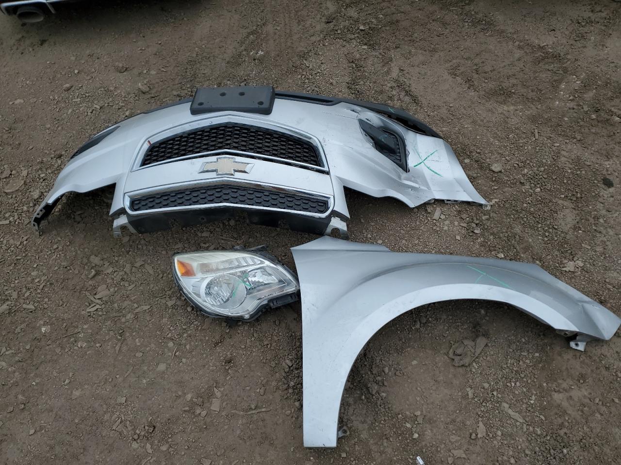 2013 Chevrolet Equinox VIN 2GNALDEK1D1124647 Copart auction photo, front end / side damage thumbnail 12