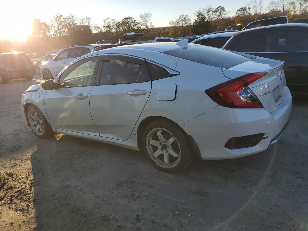 2020 Honda Civic VIN 19XFC1F30LE010788 Copart auction photo, front end / side damage thumbnail 2