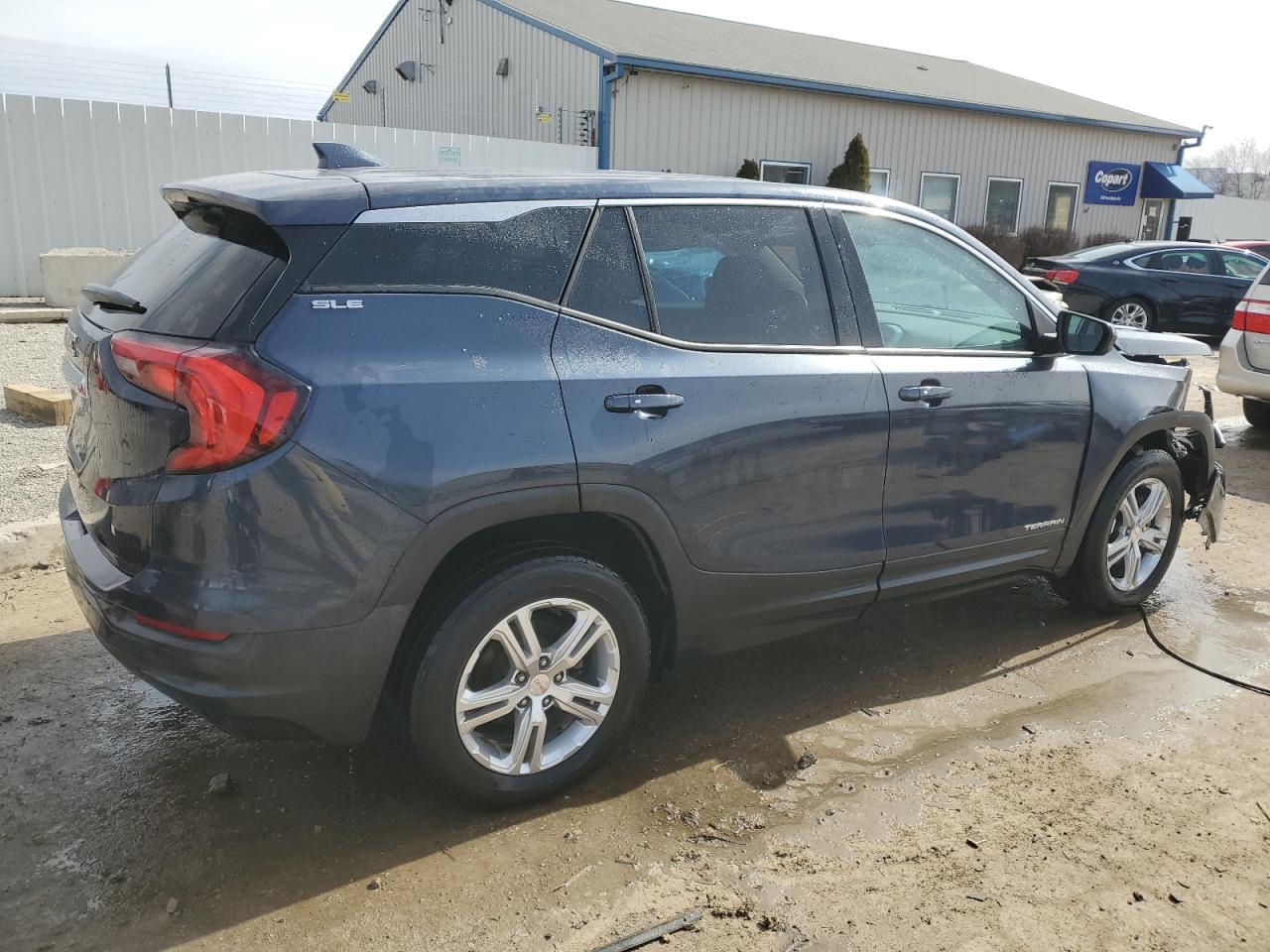2018 GMC Terrain VIN 3GKALMEV4JL200377 Copart auction photo, front end damage thumbnail 3