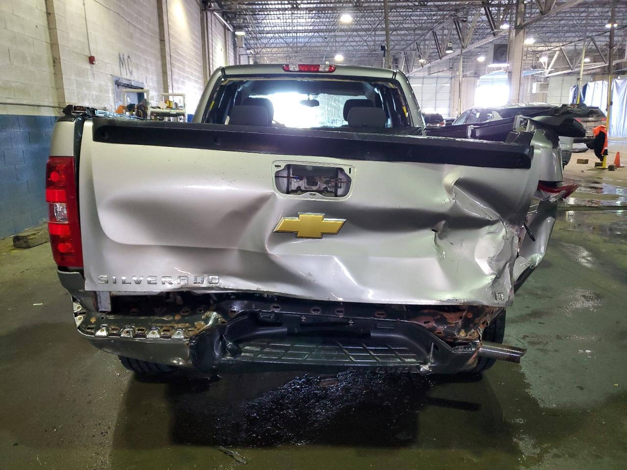 2013 Chevrolet Silverado VIN 1GCRKSE77DZ329847 Copart auction photo, rear end / side damage thumbnail 6