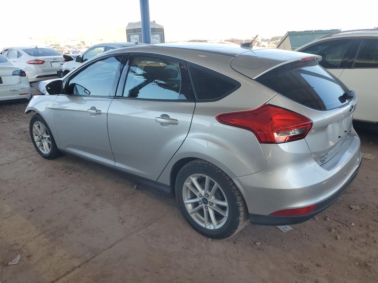 2016 Ford Focus VIN 1FADP3K21GL270513 Copart auction photo, front end damage thumbnail 2