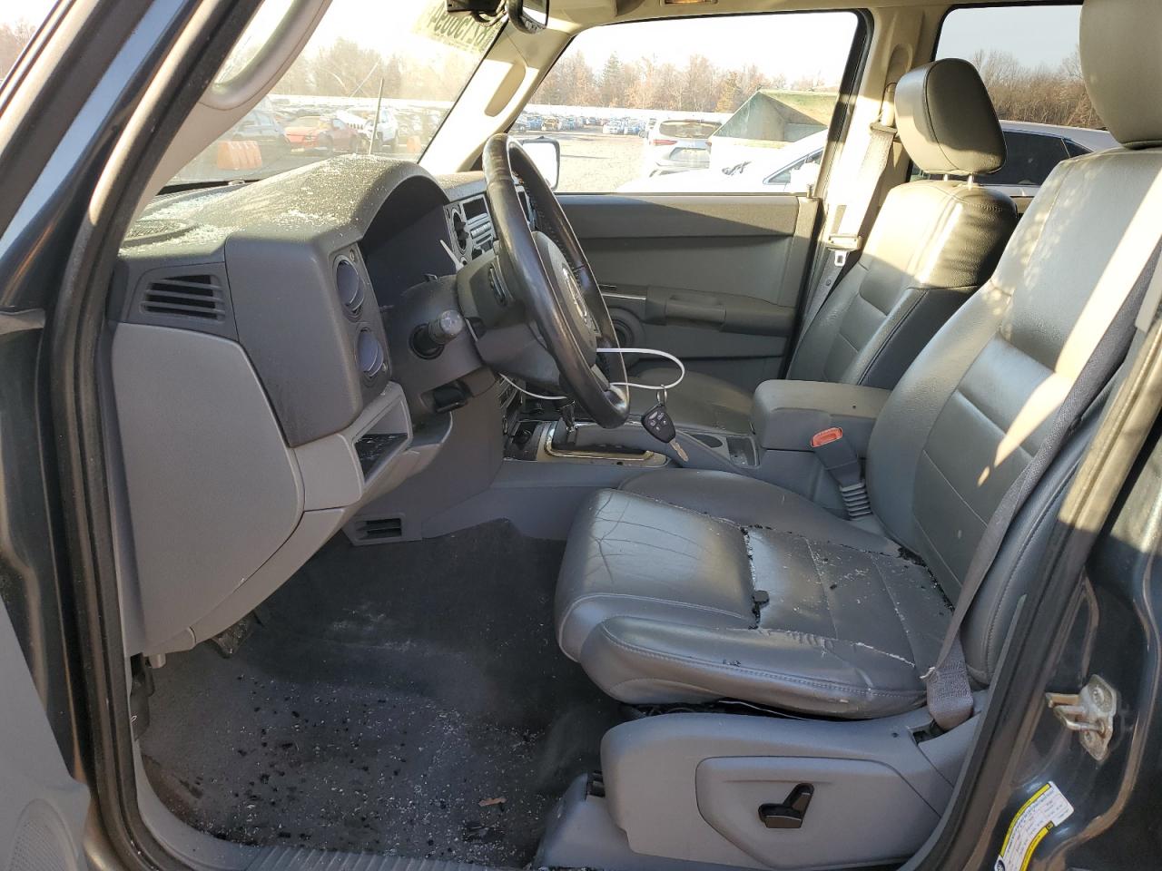 2007 Jeep Commander VIN 1J8HG48N27C567401 Copart auction photo, front end damage thumbnail 7