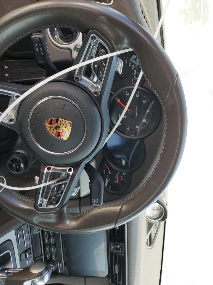2017 Porsche 911 VIN WP0AA2A96HS107225 Copart auction photo, water/flood damage thumbnail 9