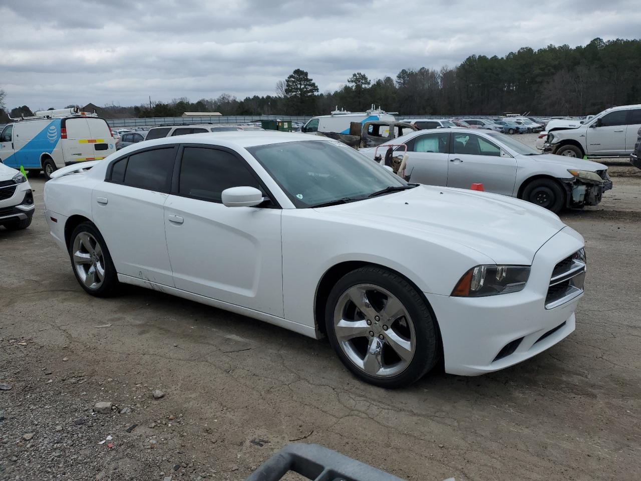2014 Dodge Charger VIN 2C3CDXHG3EH199211 Copart auction photo, rear end / minor dent/scratches damage thumbnail 4