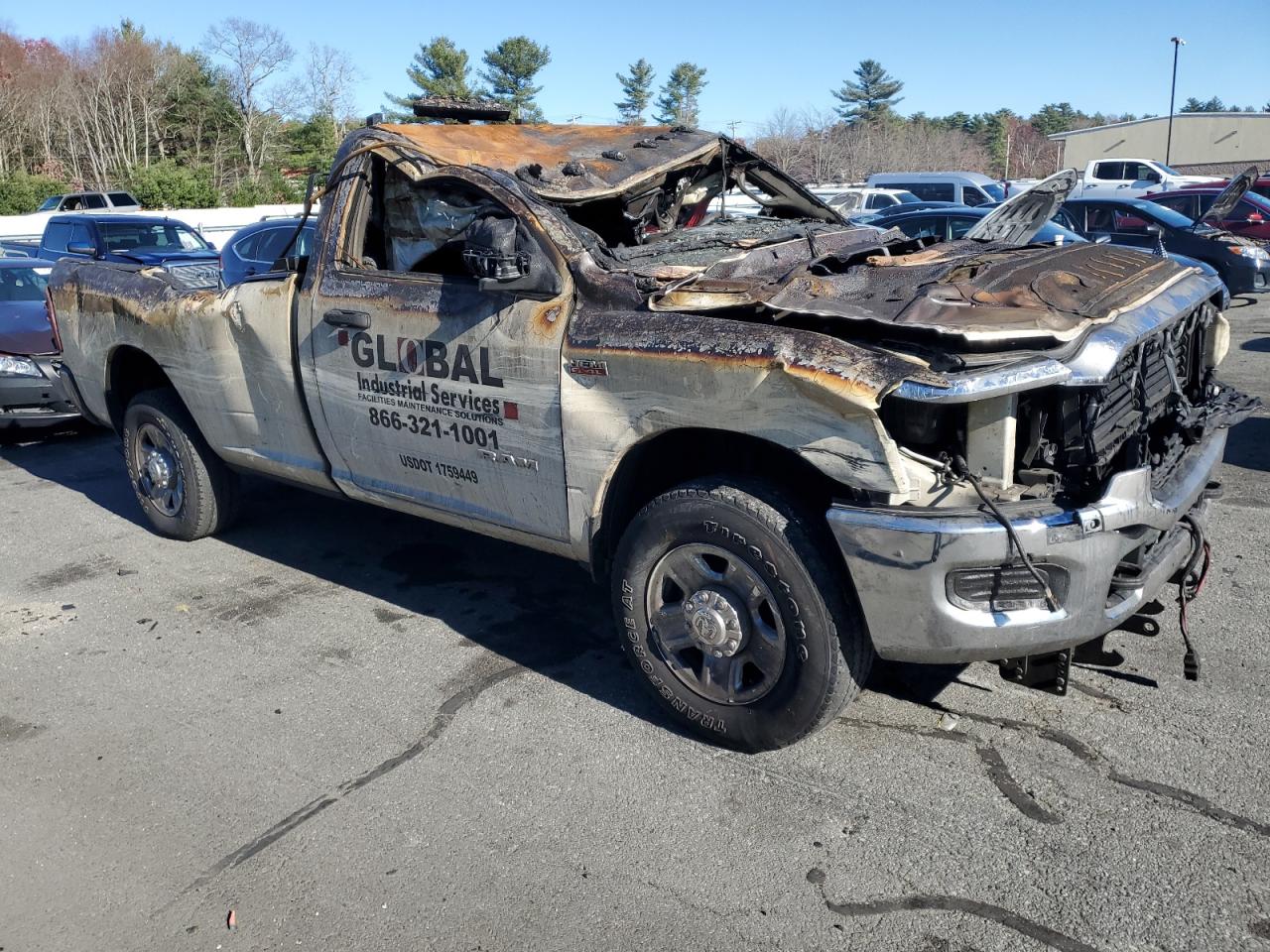 2021 RAM 2500 VIN 3C6MR5AJ1MG679748 Copart auction photo, burn damage thumbnail 4
