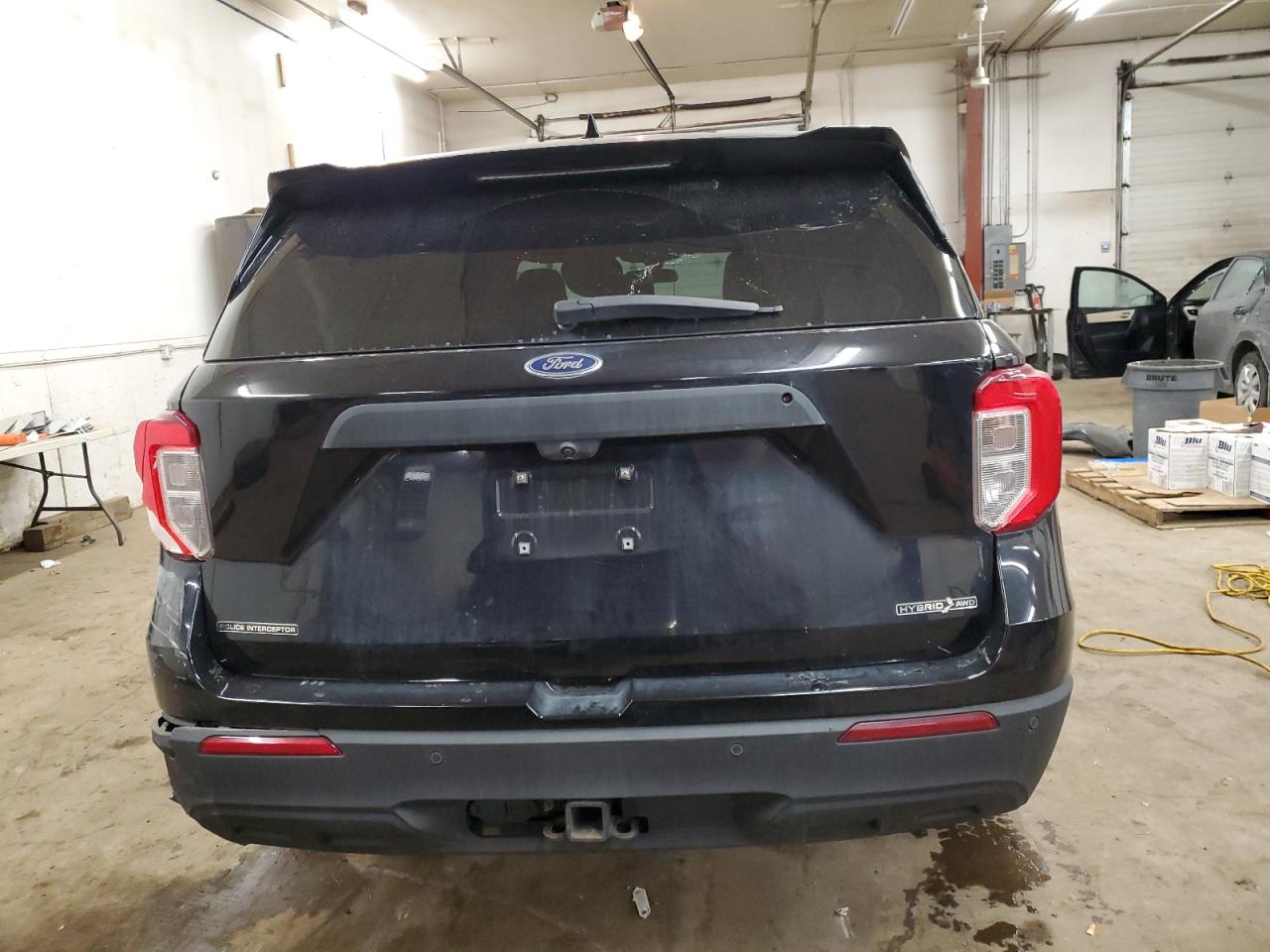 2020 Ford Explorer VIN 1FM5K8AWXLGC63556 Copart auction photo, rear end damage thumbnail 6