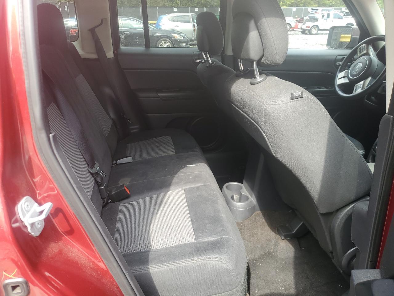2014 Jeep Liberty (Patriot) VIN 1C4NJPFA6ED577255 Copart auction photo, front end damage thumbnail 11