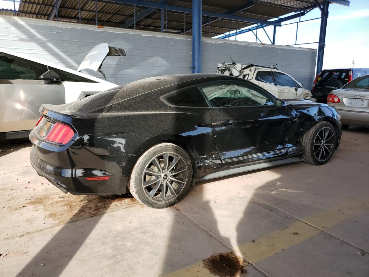 2016 Ford Mustang VIN 1FA6P8TH0G5246877 Copart auction photo, front end / side damage thumbnail 3