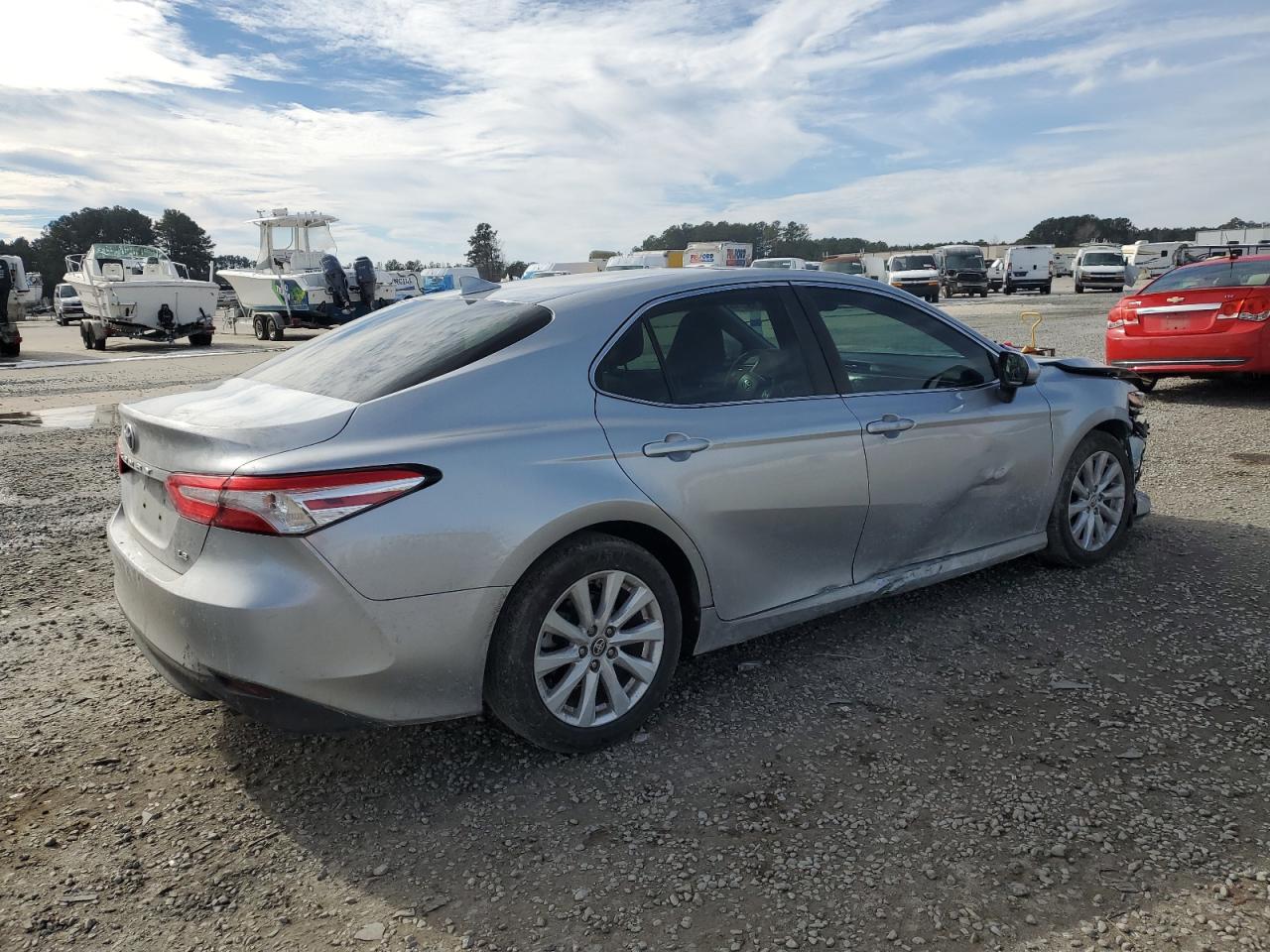 2020 Toyota Camry VIN 4T1C11AK0LU511605 Copart auction photo, front end / side damage thumbnail 3