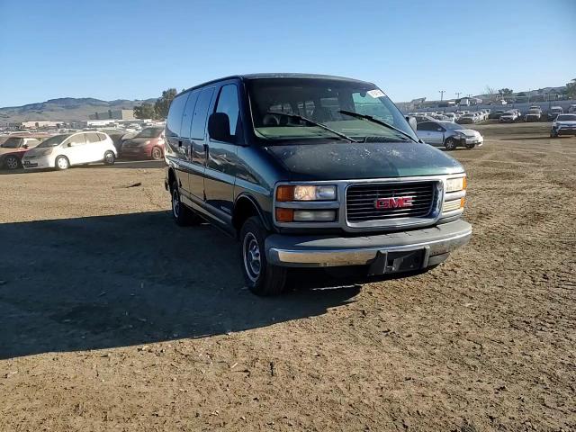 1997 GMC Savana VIN 1GKGG25R4V1024370 Copart auction photo, rear end damage thumbnail 11