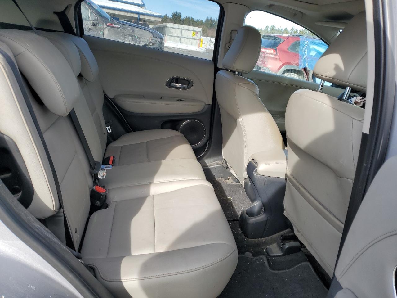 2018 Honda HR-V VIN 3CZRU6H71JM722294 Copart auction photo, front end damage thumbnail 11