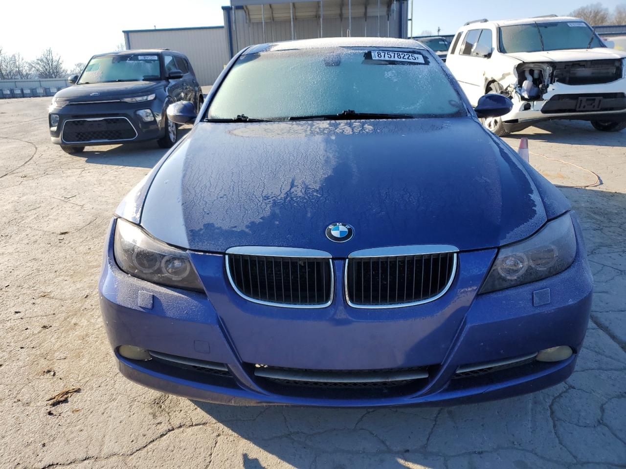 2008 BMW 3er VIN WBAVA33598KX87927 Copart auction photo, rear end / side damage thumbnail 5
