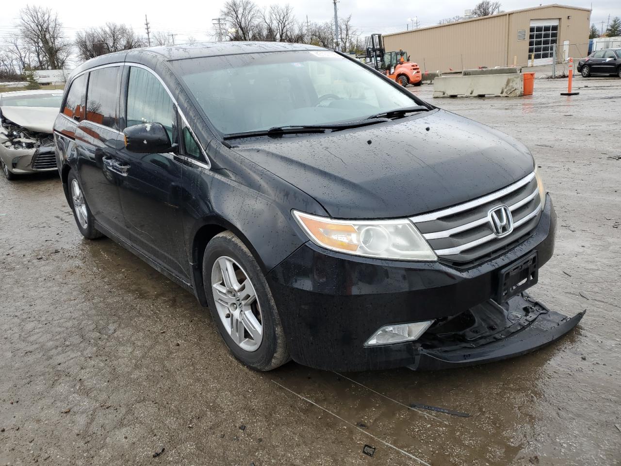 2012 Honda Odyssey VIN 5FNRL5H98CB146053 Copart auction photo, front end damage thumbnail 4