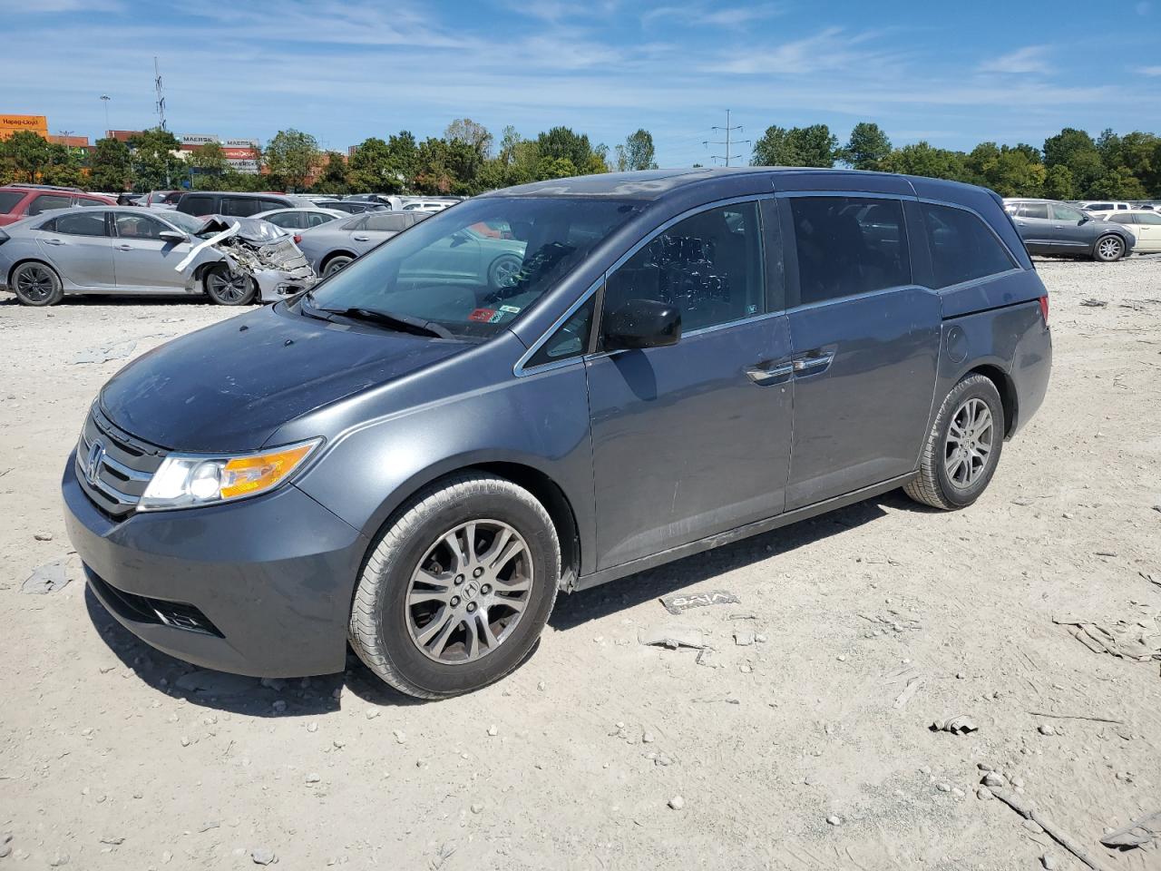2011 Honda Odyssey VIN 5FNRL5H63BB015519