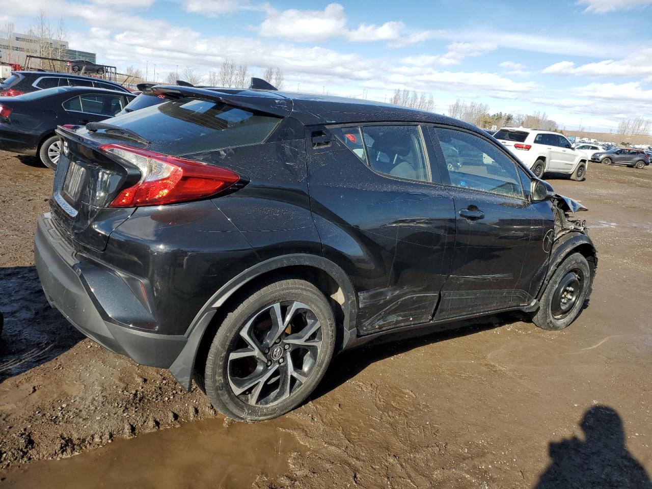 2018 Toyota C-HR VIN NMTKHMBX2JR064847 Copart auction photo, front end / side damage thumbnail 3