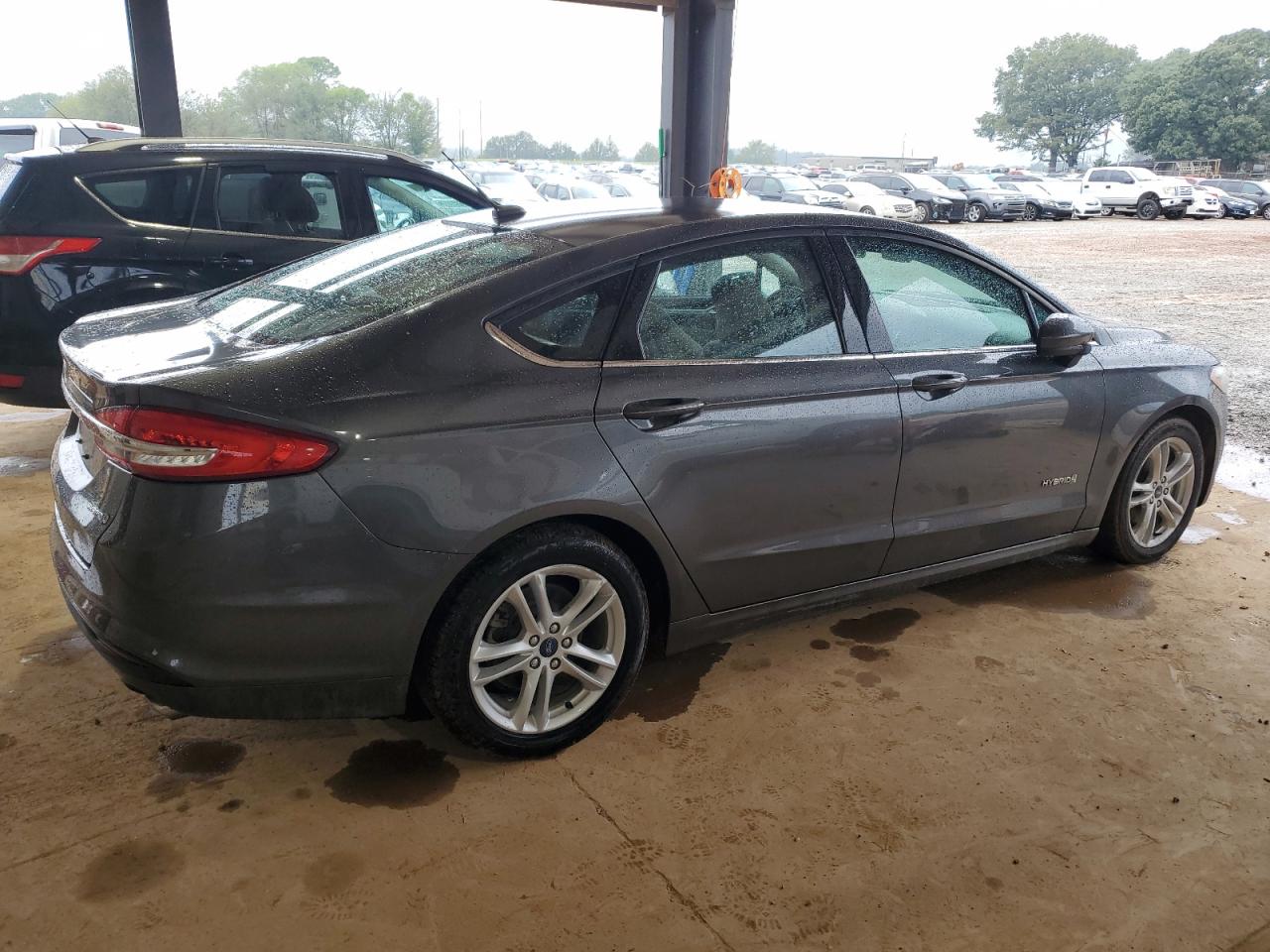 2018 Ford Fusion VIN 3FA6P0UU6JR142119 Copart auction photo, side / rear end damage thumbnail 3