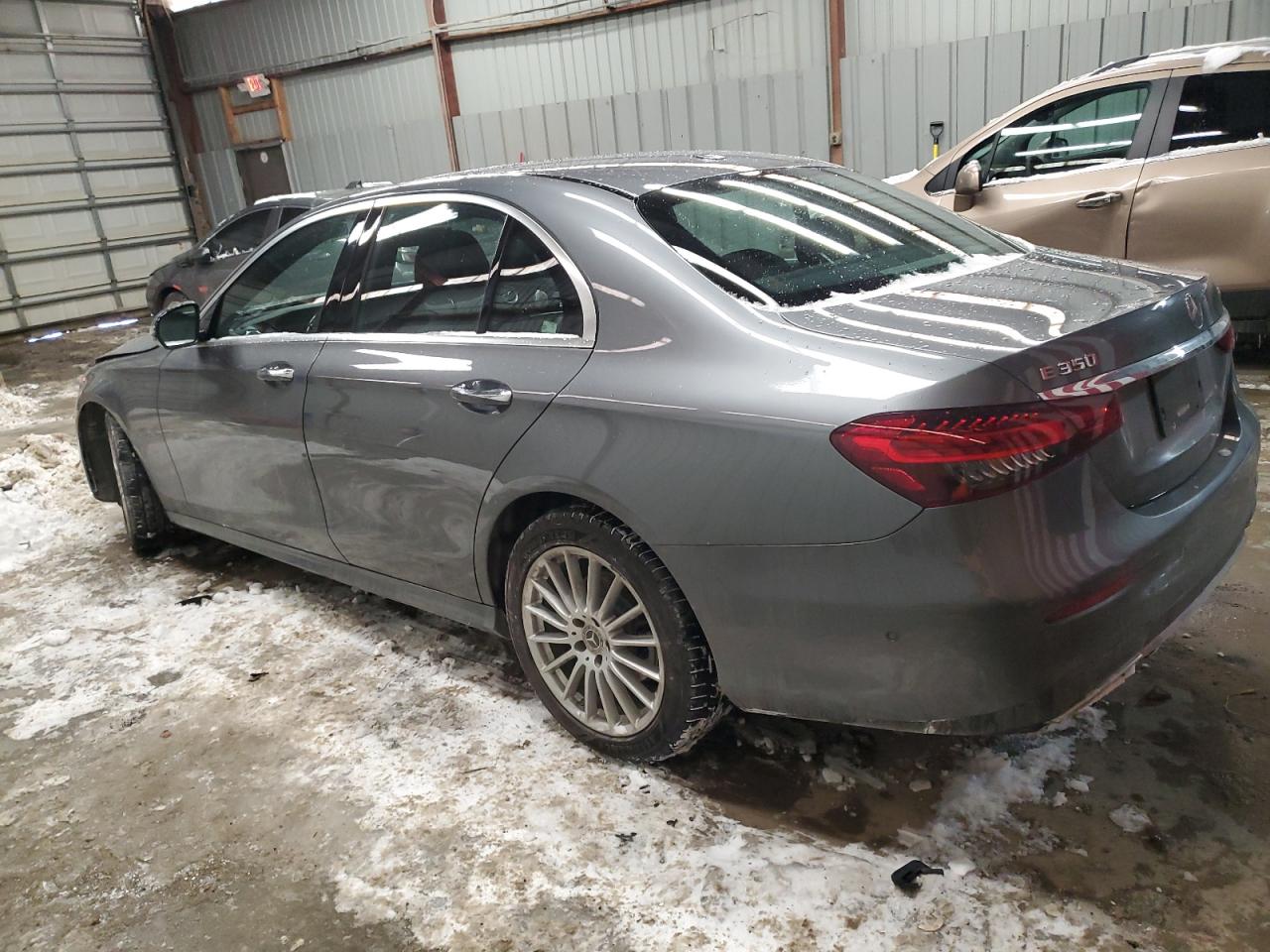 2021 Mercedes-Benz E-klasse VIN W1KZF8EB5MA930643 Copart auction photo, front end damage thumbnail 2
