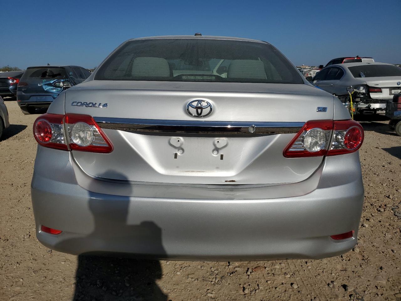2011 Toyota Corolla VIN JTDBU4EEXB9154089 Copart auction photo, side / front end damage thumbnail 6