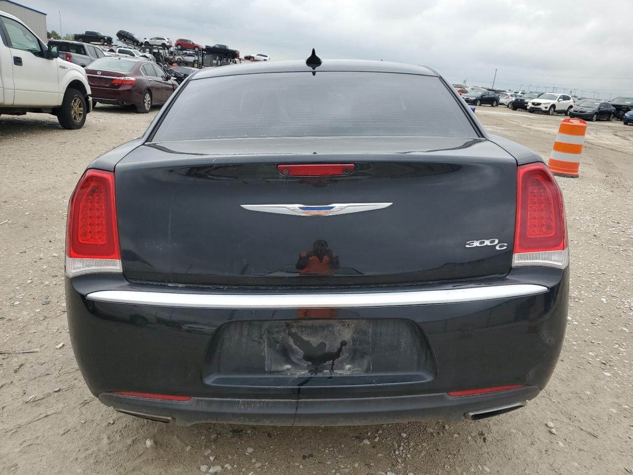 2018 Chrysler 300 VIN 2C3CCAPT5JH148818 Copart auction photo, front end damage thumbnail 6