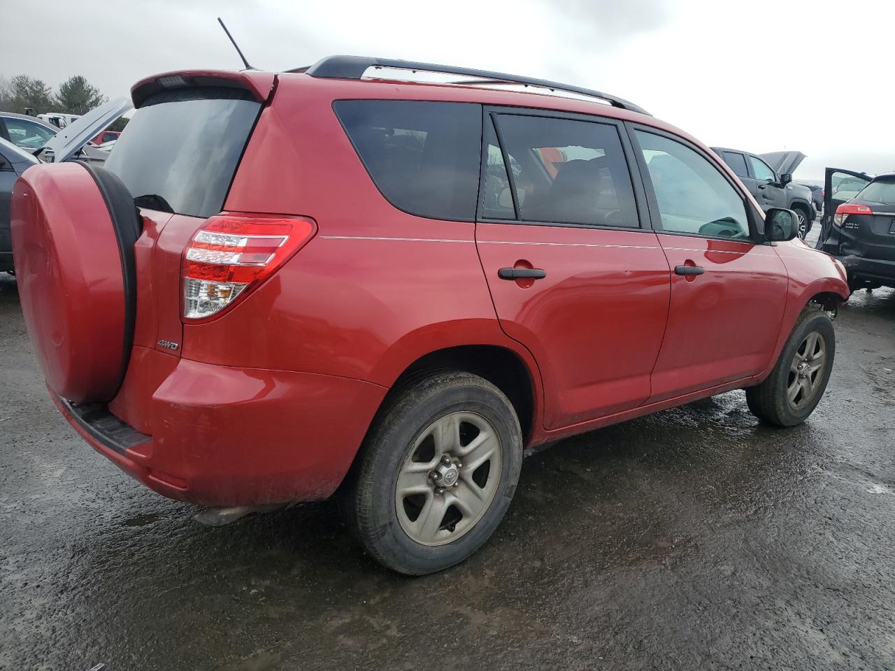 2010 Toyota RAV 4 VIN 2T3BF4DV2AW061593 Copart auction photo, front end / minor dent/scratches damage thumbnail 3
