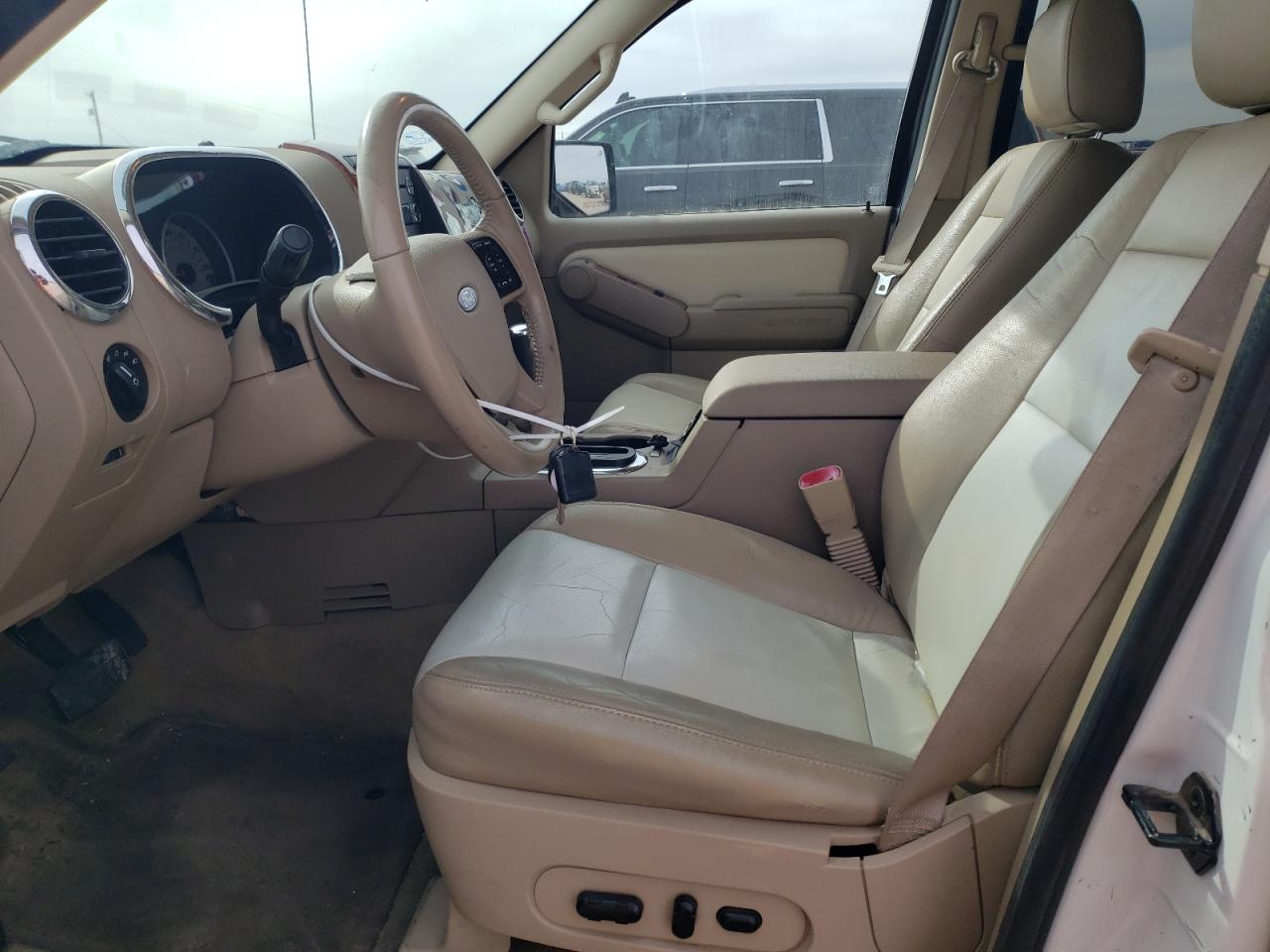2008 Ford Explorer VIN 1FMEU64E98UA21416 Copart auction photo, front end damage thumbnail 7