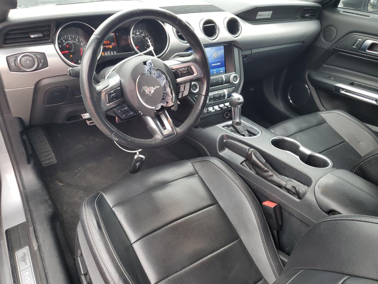 2022 Ford Mustang VIN 1FA6P8TH5N5105431 Copart auction photo, side / minor dent/scratches damage thumbnail 8